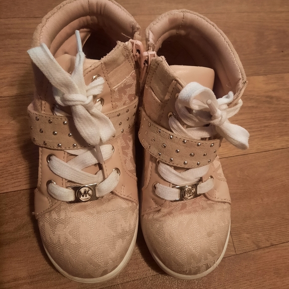 SOLD Michael Kors Pink Shoes, Size 10c - Picture 3 of 12